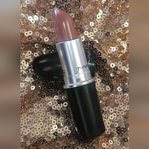 LIMITED EDITION MAC Cremesheen Lipstick in the shade "MODESTY 213"